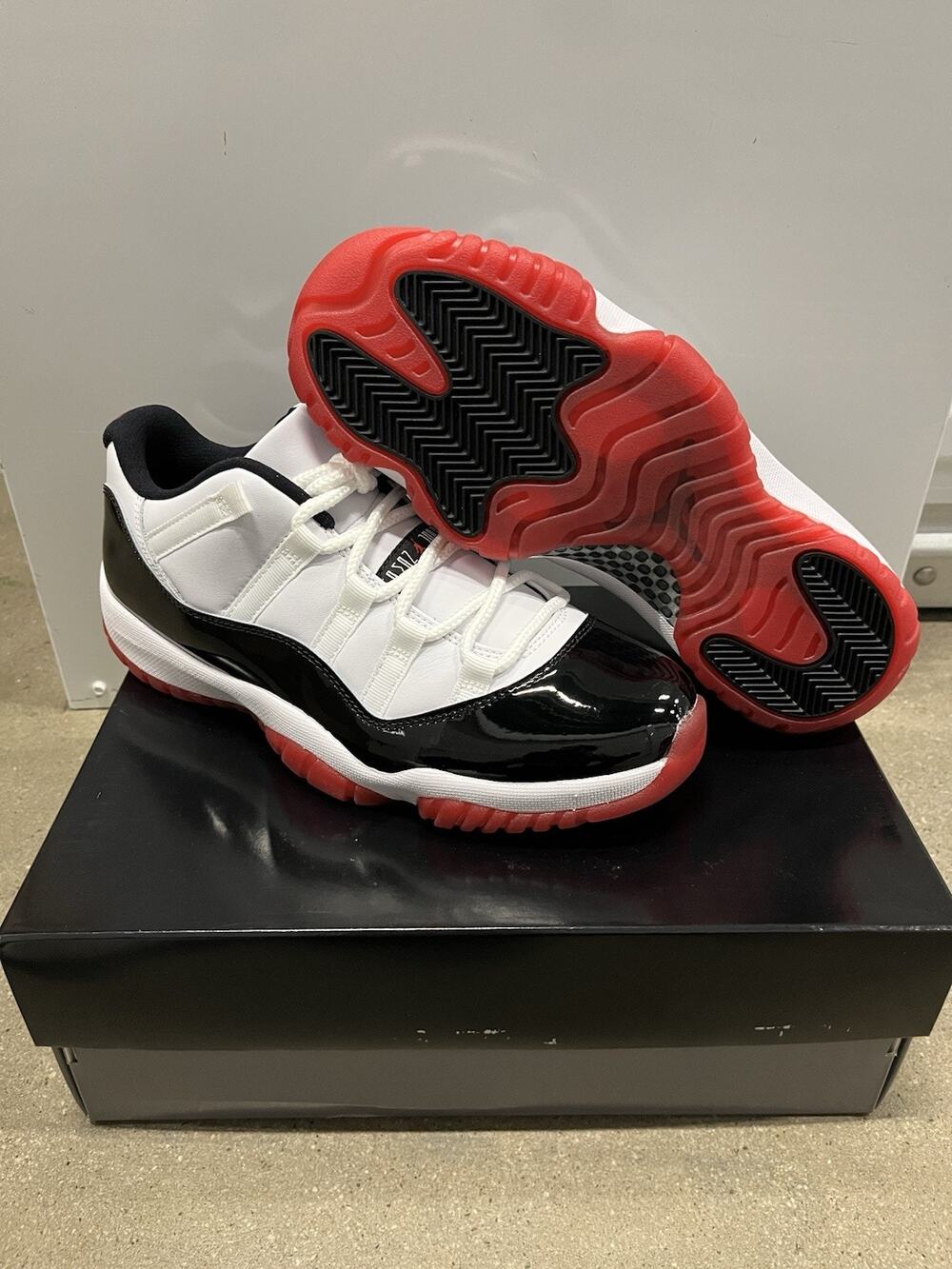 Nike Air Jordan 11 Retro Low Concord Bred Rare 2019 Brand New Size 8